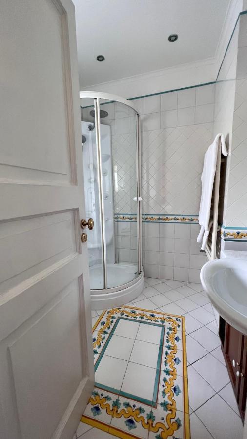 Calabritto Suite Neapol Exteriér fotografie
